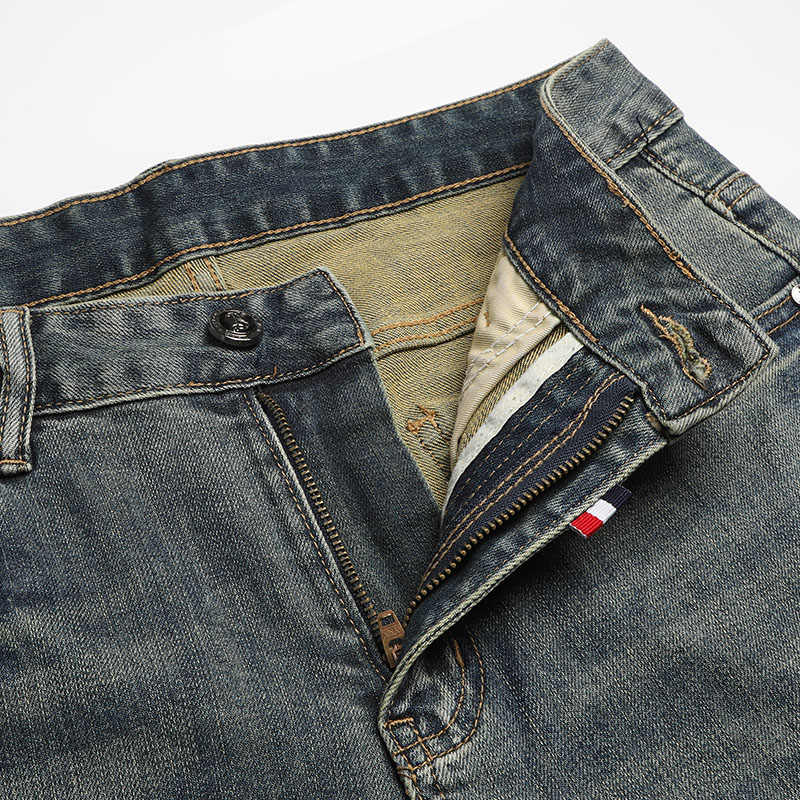 MR.TOM Embroidery Jeans