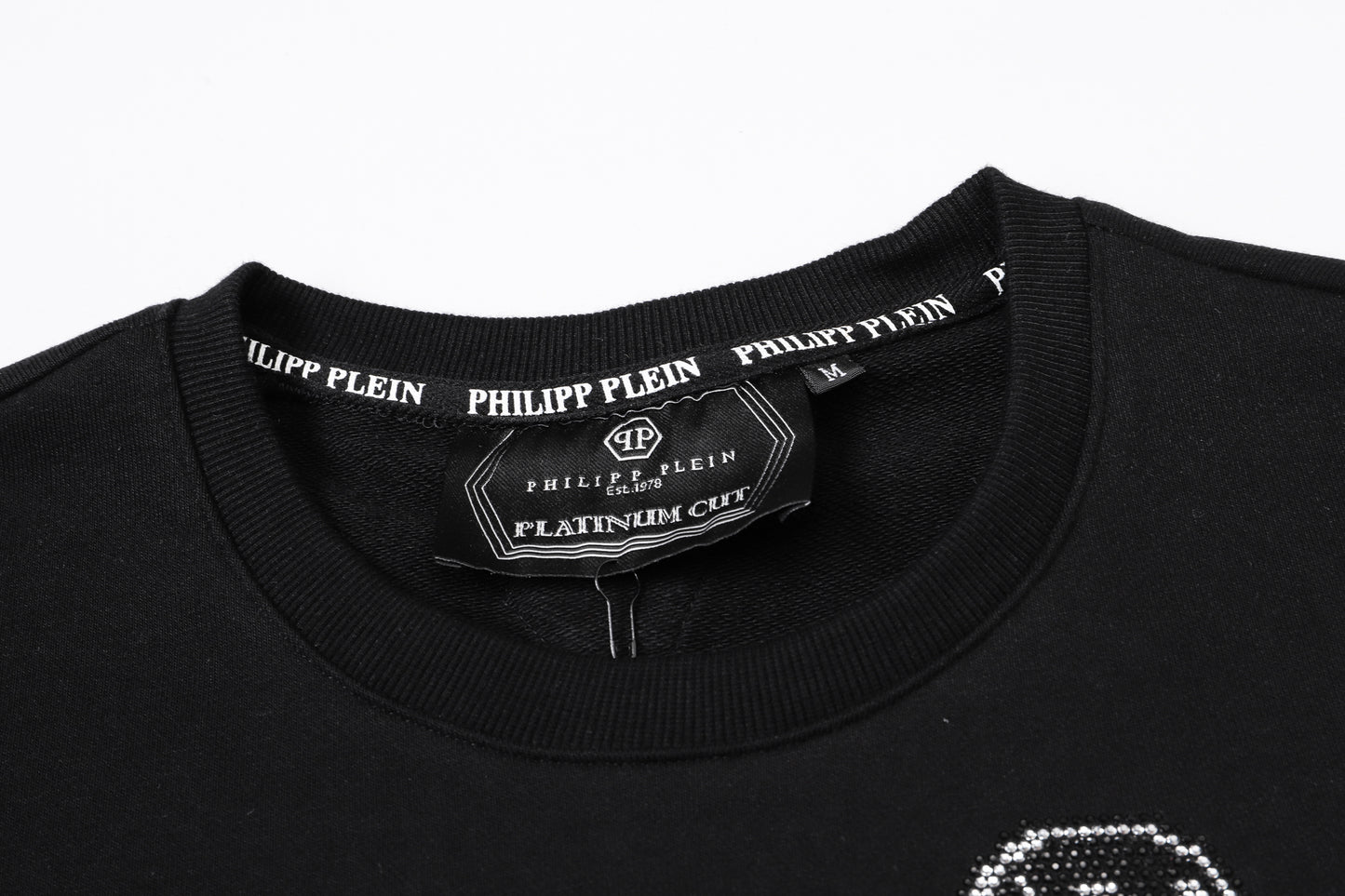 SOLO- Black sweatshirt