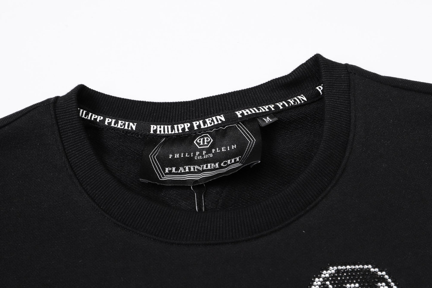 US- Black sweatshirt