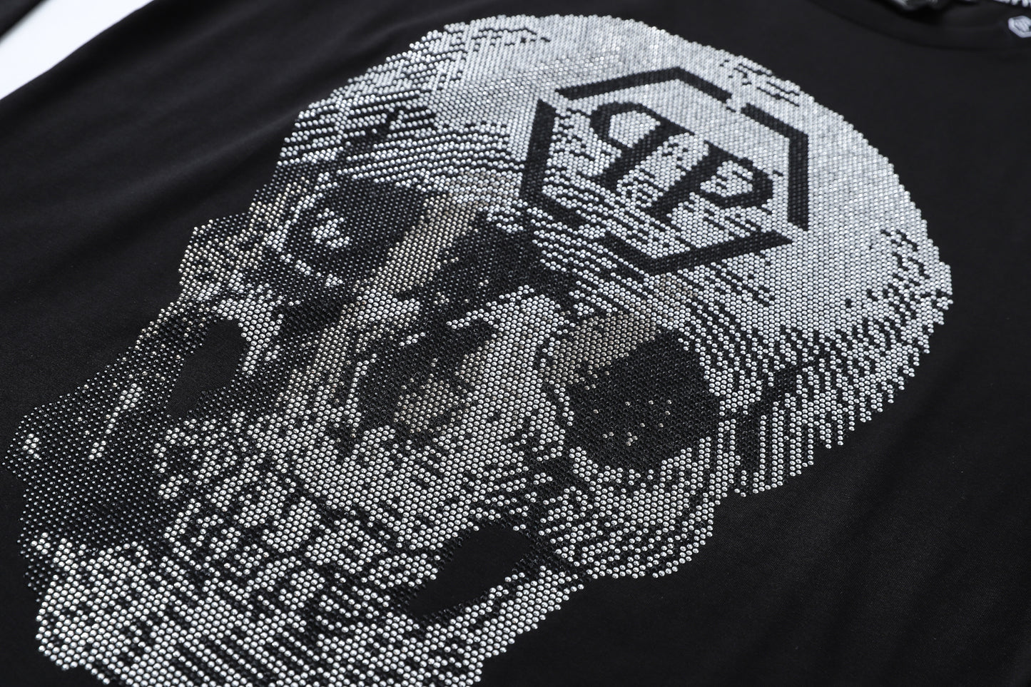 SOLO- 2025ss Black Sweatshirt