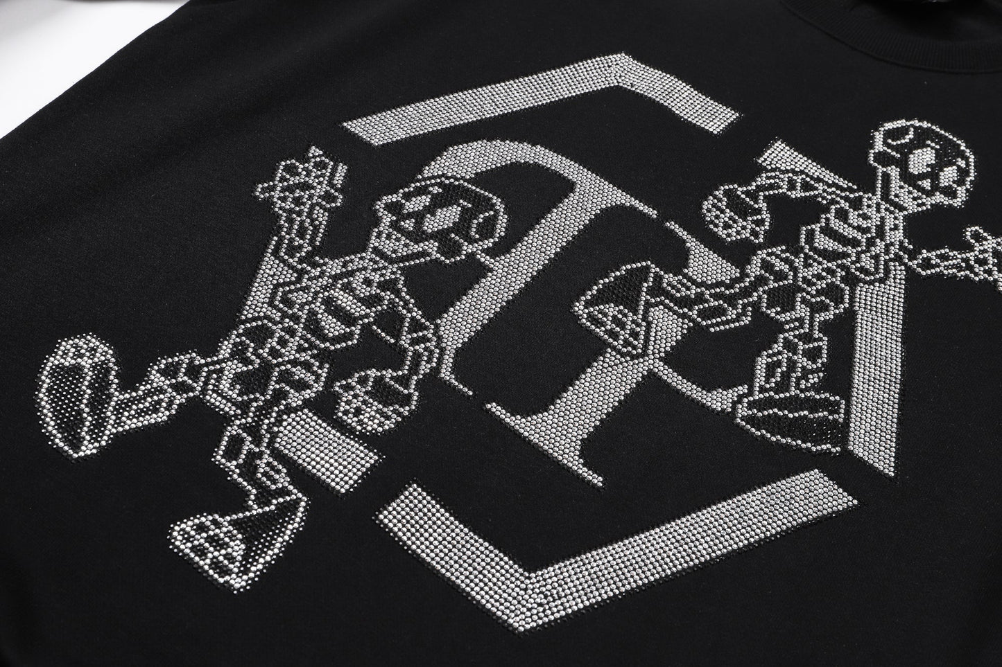 US- Black sweatshirt