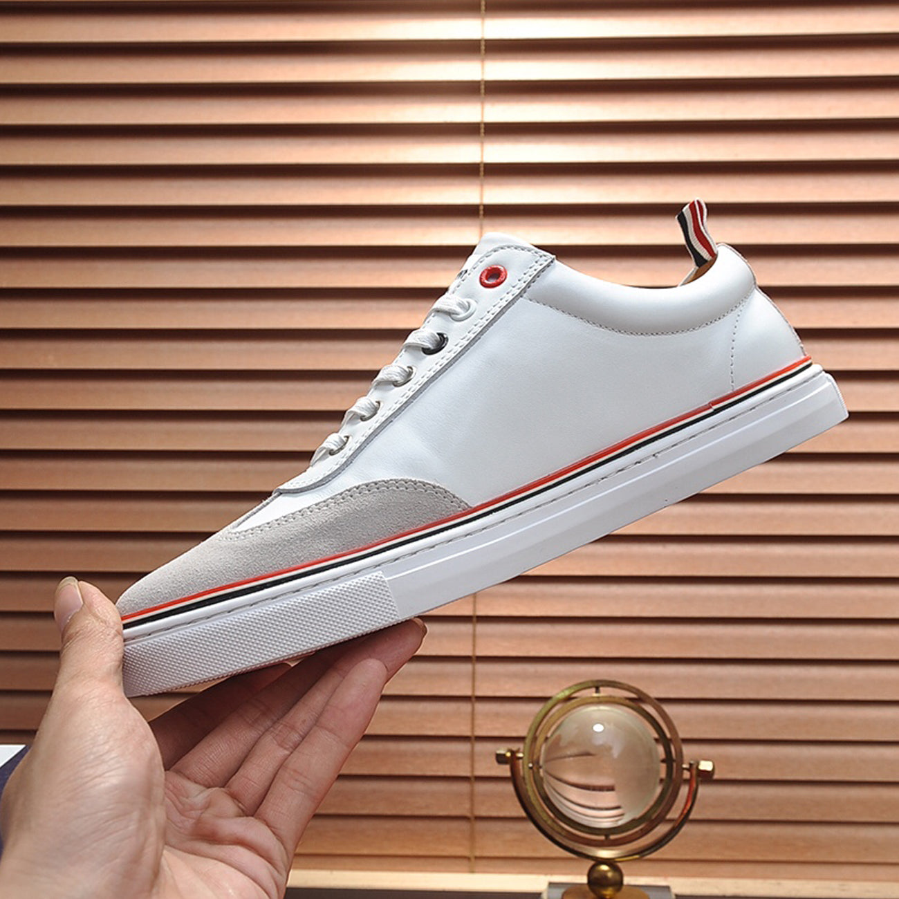 MR.TOM 2025 Leather sneakers