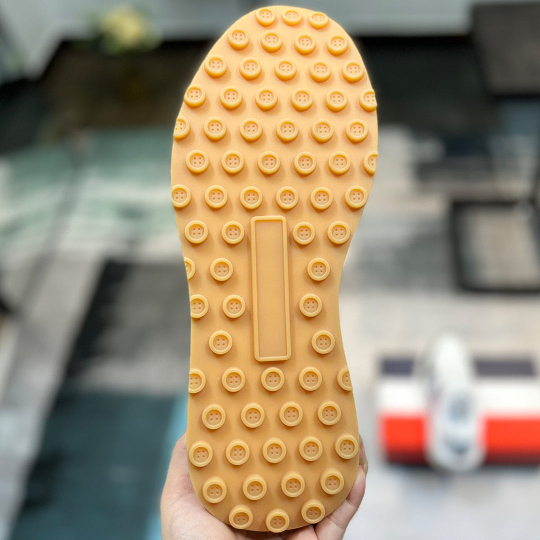 MR.TOM 2025ss Man Sneakers