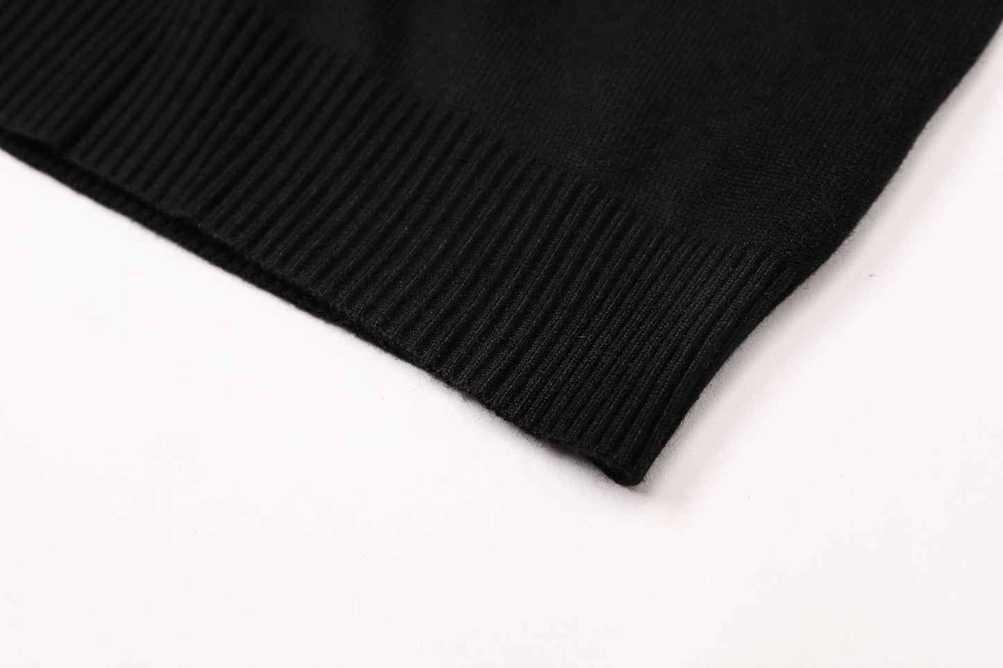 US-Black Fleece Sweatshirt