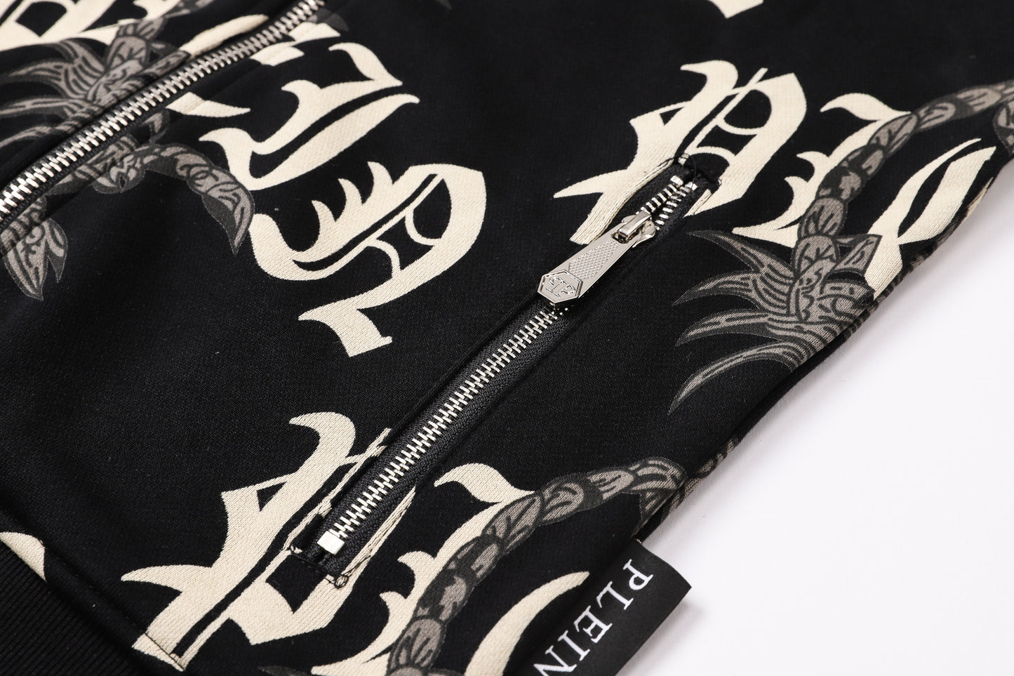 SOLO- 2024SS Stand collar sweatshirt