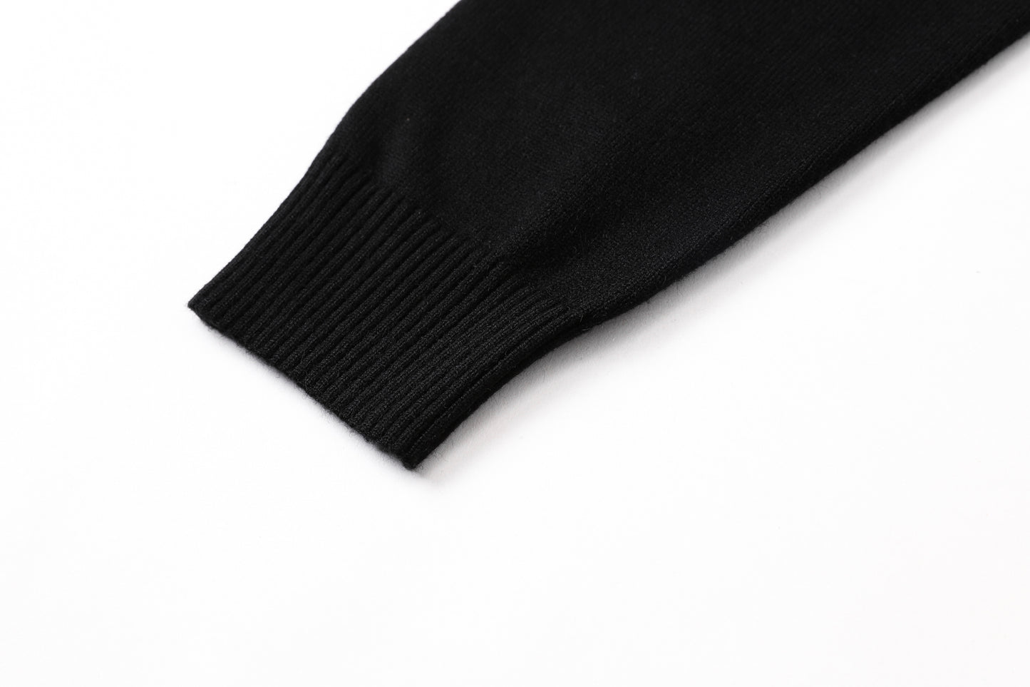 SOLO-Black Fleece Sweatshirt