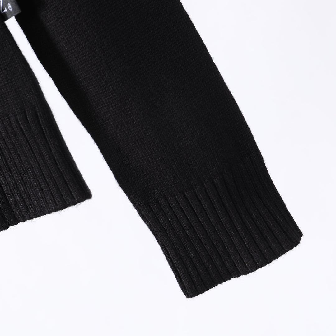 SOLO-black Fleece Sweatshirt