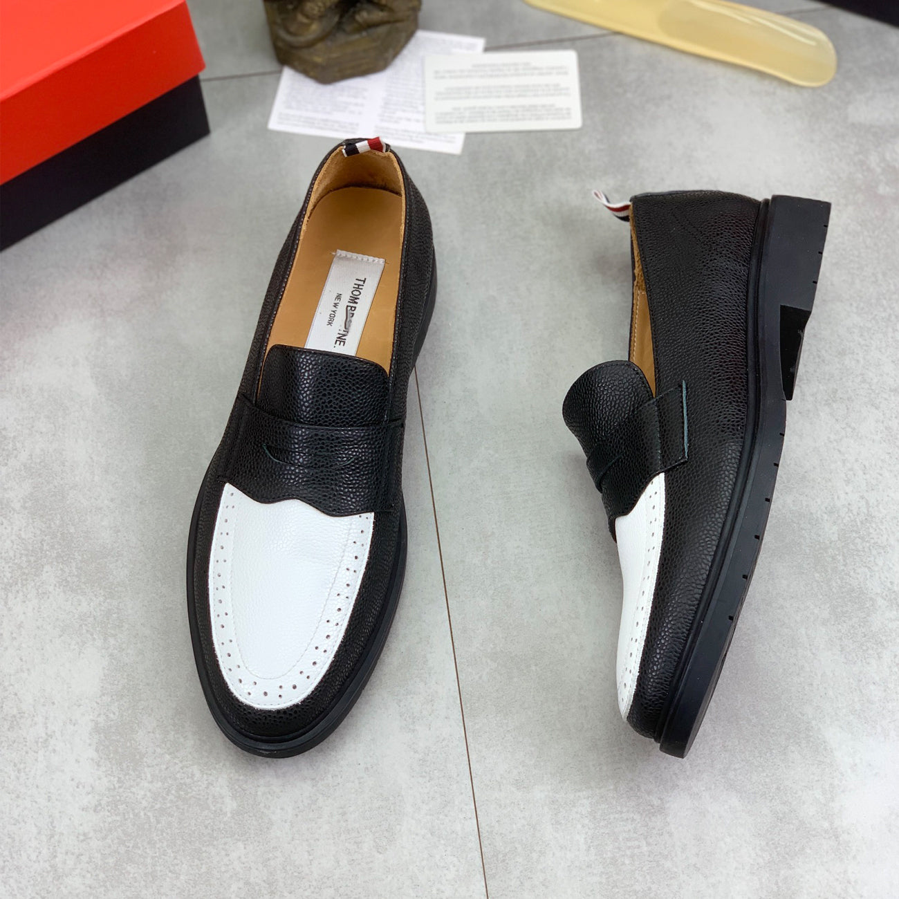 MR.TOM 2025 Leather shoes Men