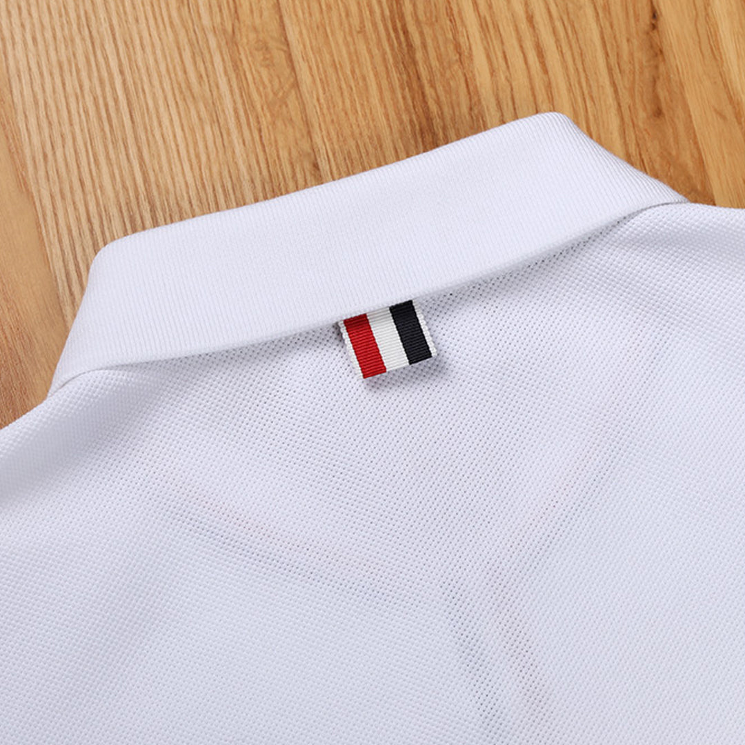 MR.TOM embroidery T-shirt