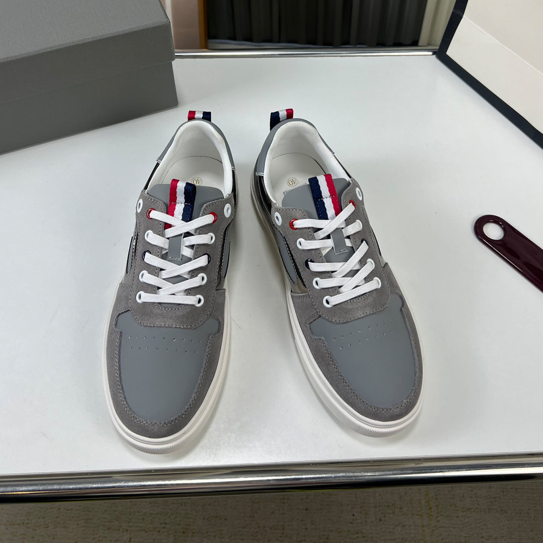 MR.TOM Leather sneakers