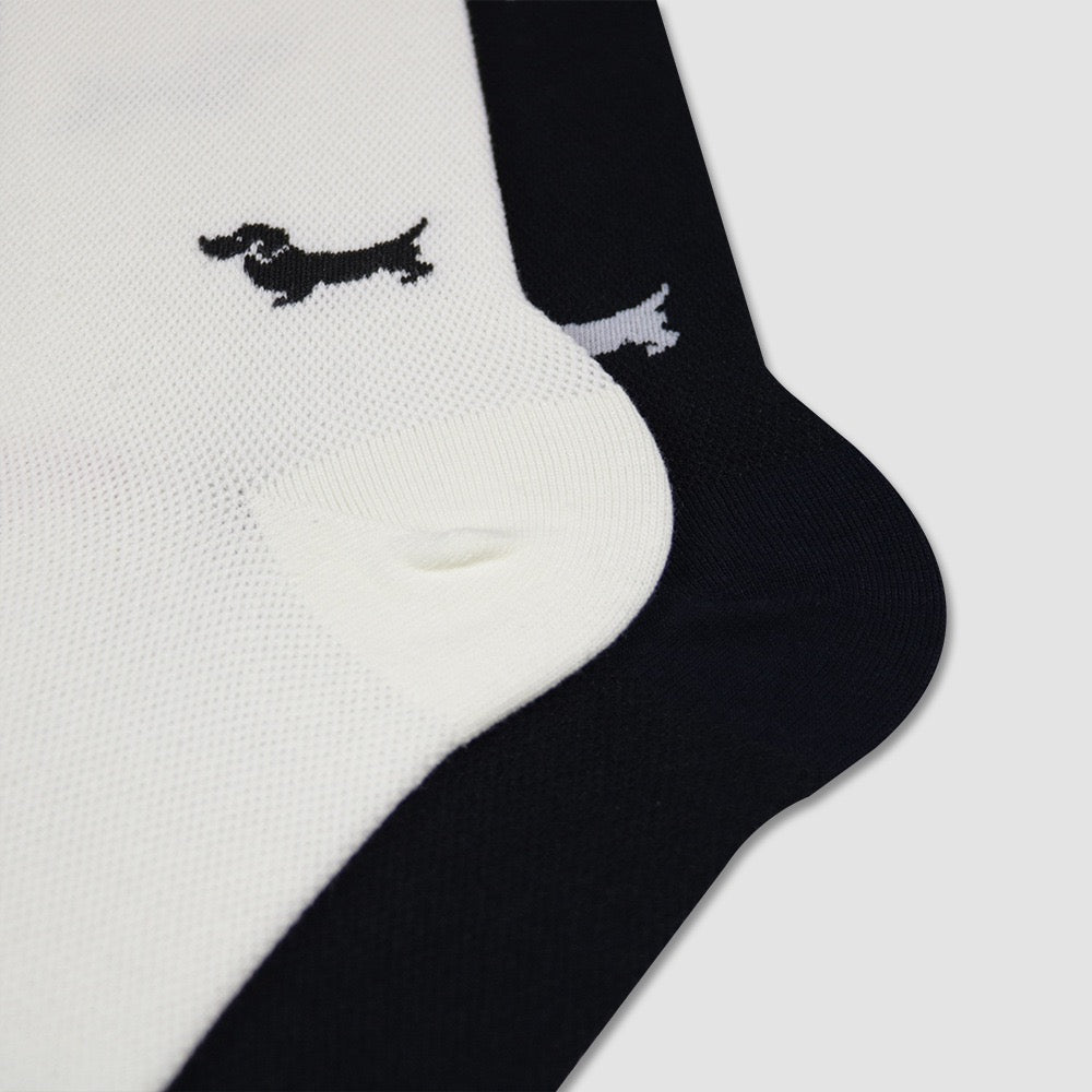 Puppy embroidered socks